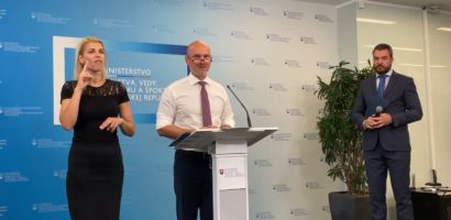 Branislav Gröhling oktatási miniszter sajtótájékoztatója az új iskolaévről