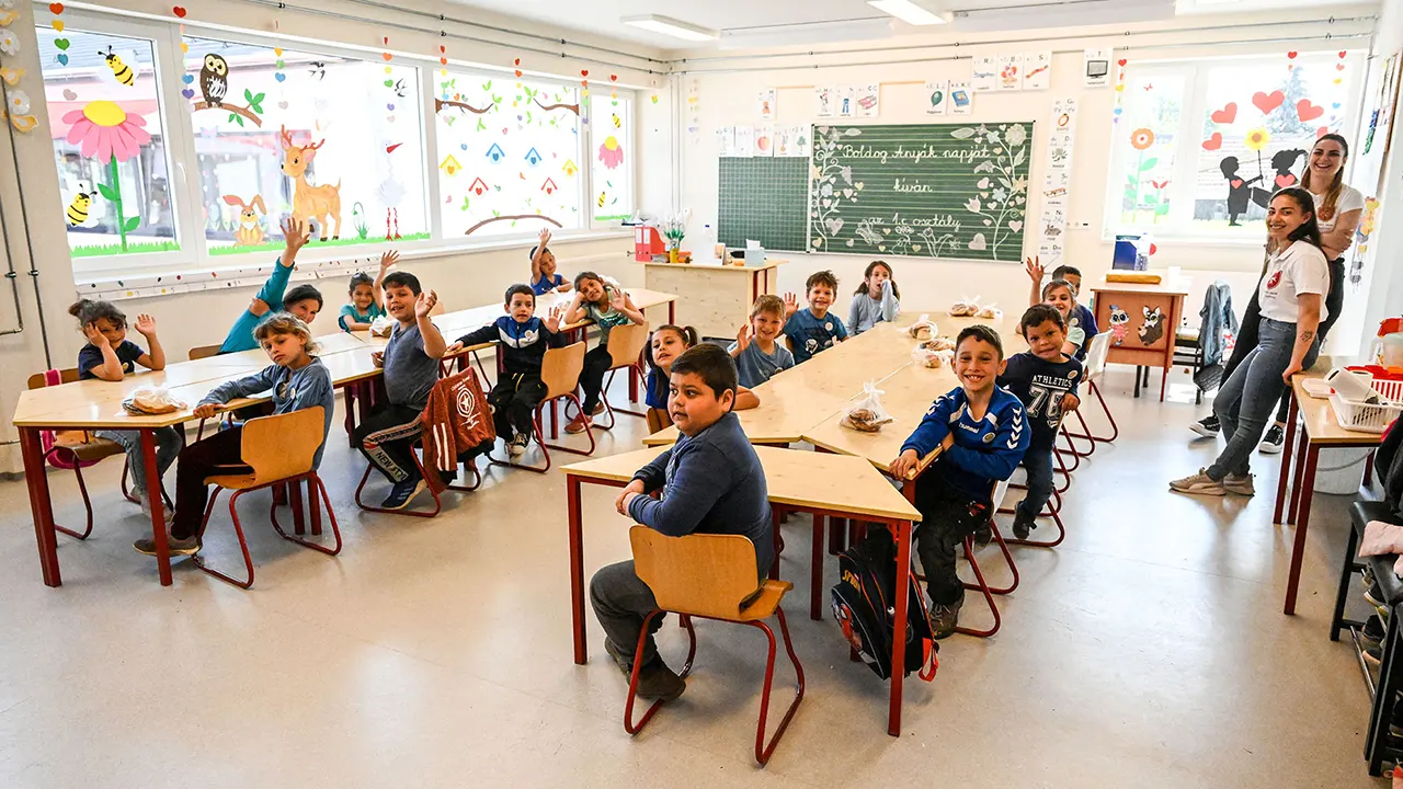 befogadó, személyközpontú