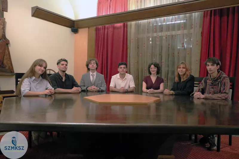Diákparlament