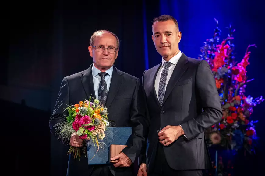 Fodor AttilaTomáš Drucker, az oktatási miniszter átadta a Szent Gorazd-díjakat.