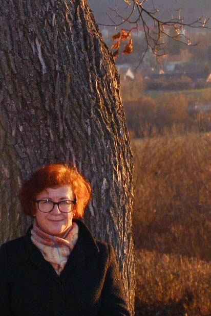 N. Tóth Anikó: Fedezz fel!